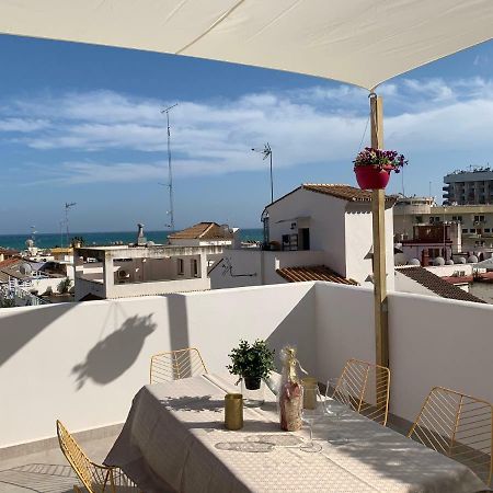 Lujoso Duplex En La Playa Con Vistas Al Mar Leilighet Torremolinos Eksteriør bilde
