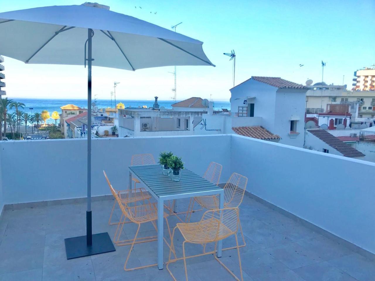 Lujoso Duplex En La Playa Con Vistas Al Mar Leilighet Torremolinos Eksteriør bilde